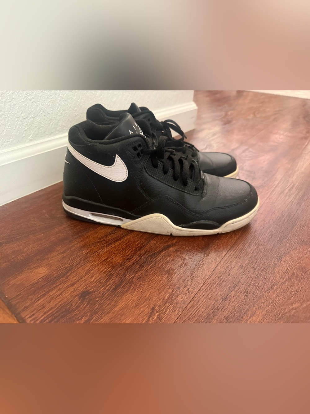 Nike Black and White Men’s Mid-Top Athletic Sneakers